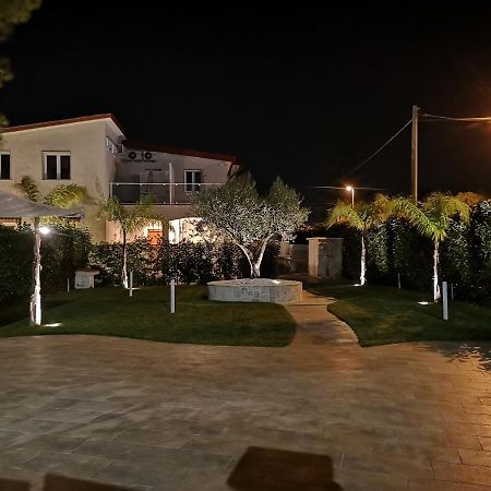 Casa Vacanze Granieri Villa ลีโปราโน ภายนอก รูปภาพ