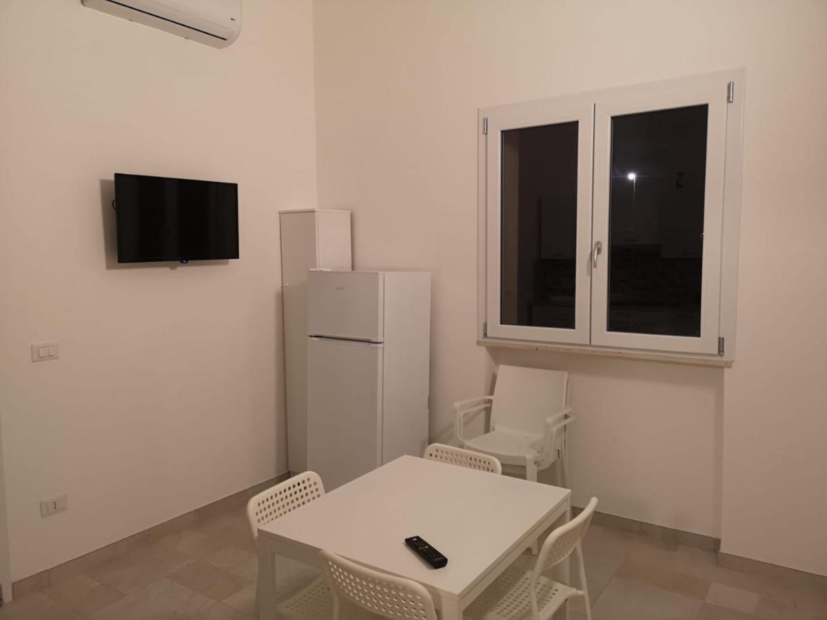 Casa Vacanze Granieri Villa ลีโปราโน ภายนอก รูปภาพ