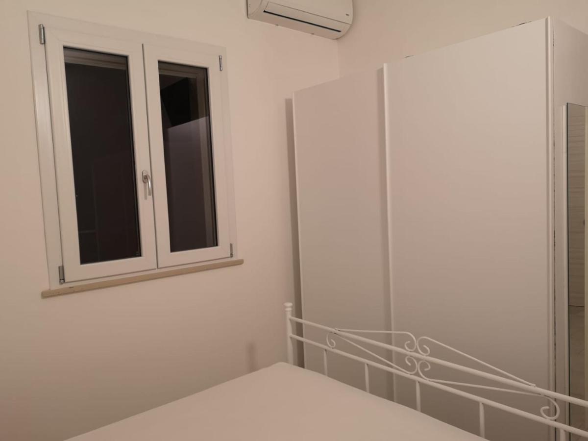 Casa Vacanze Granieri Villa ลีโปราโน ภายนอก รูปภาพ